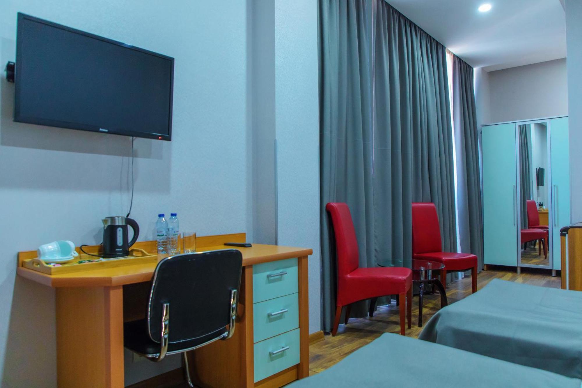 Irmeni Hotel Tbilisi Exterior photo