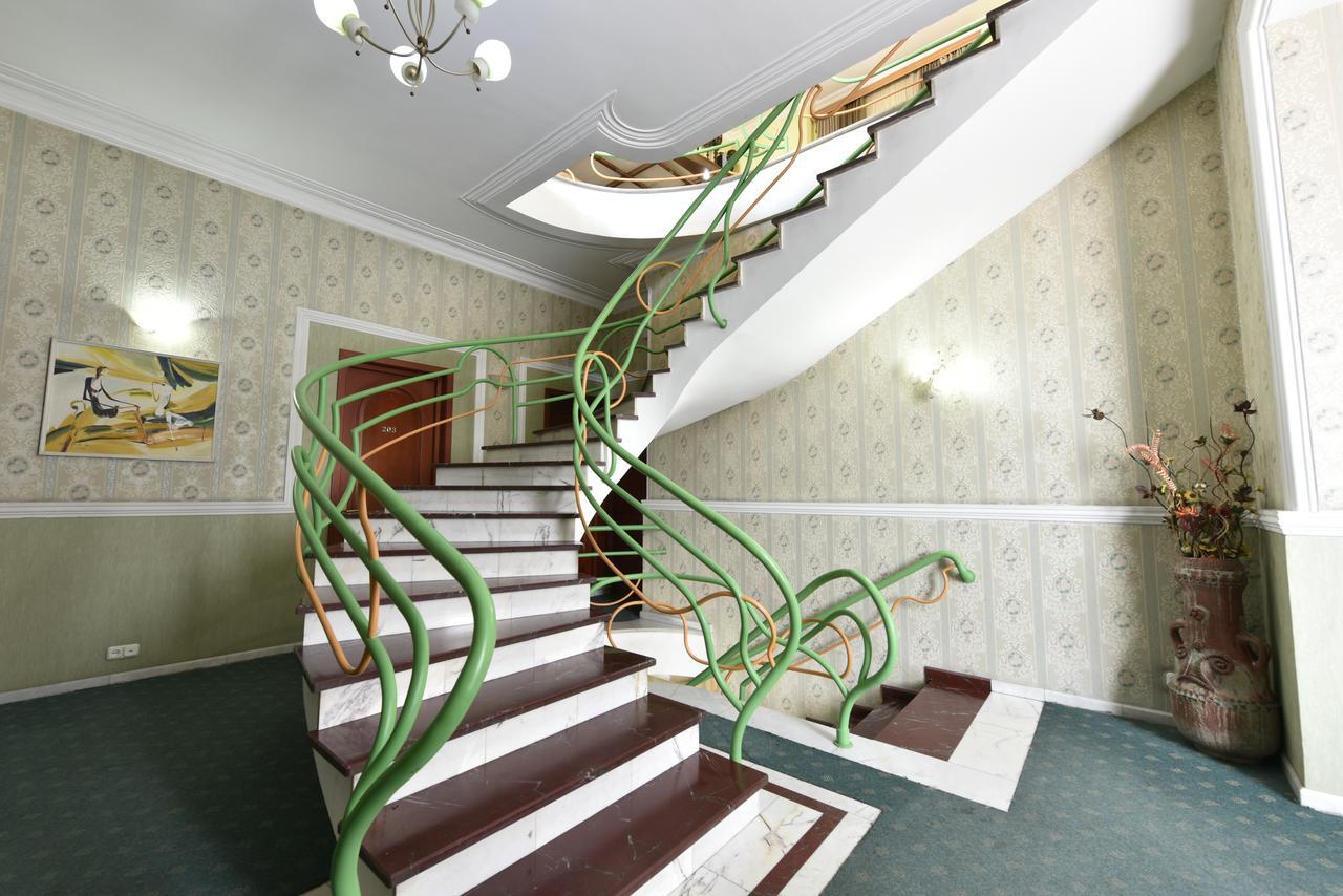 Irmeni Hotel Tbilisi Exterior photo